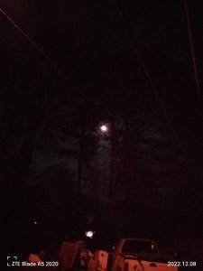 𝙁𝙄𝙉𝘿𝙄𝙉𝙂 𝘽𝙀𝙐𝙏𝙔 𝙄𝙉 𝙏𝙃𝙀 𝙈𝙊𝙊𝙉 ☽